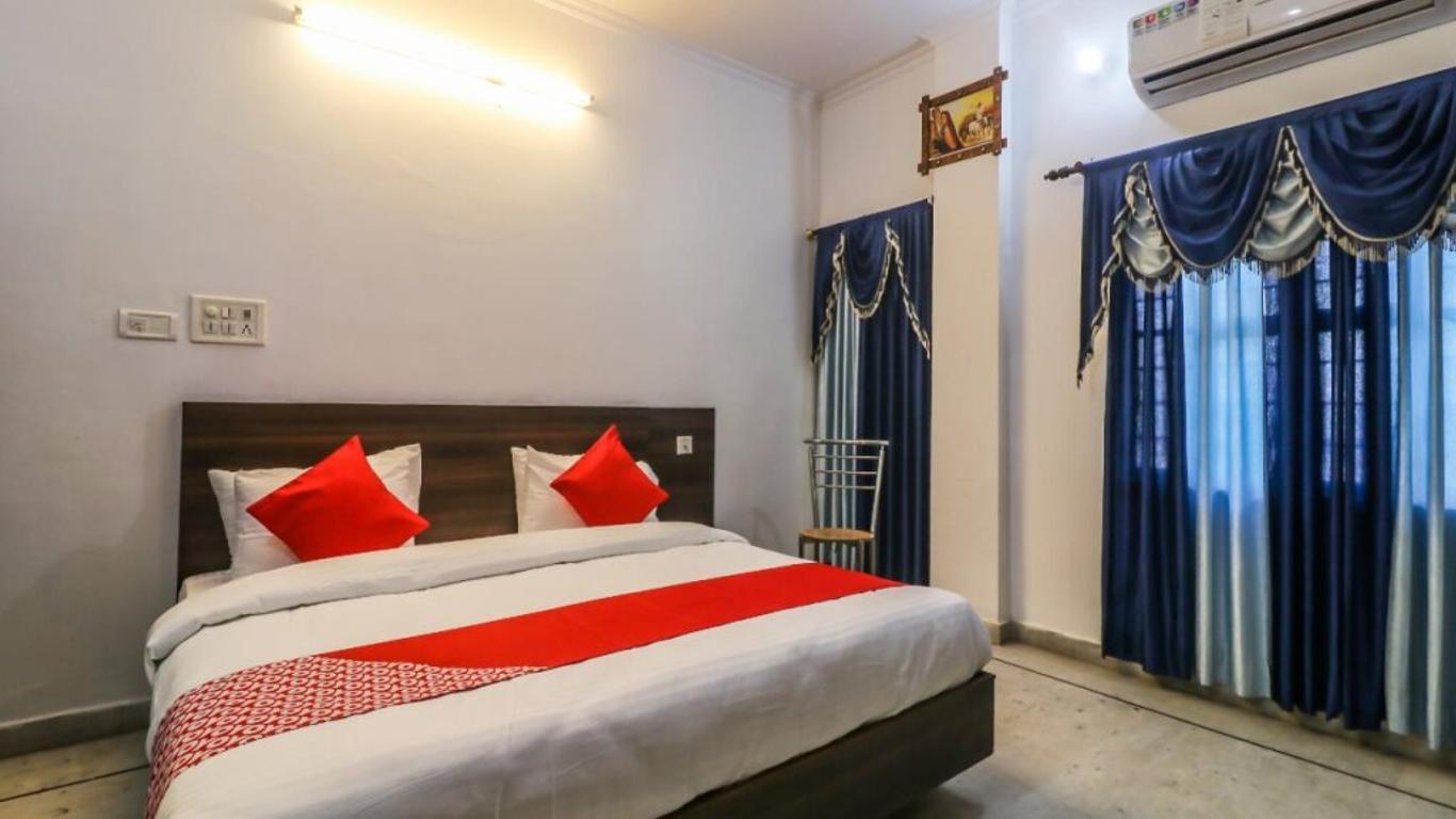 OYO 1049 Nirman Nagar