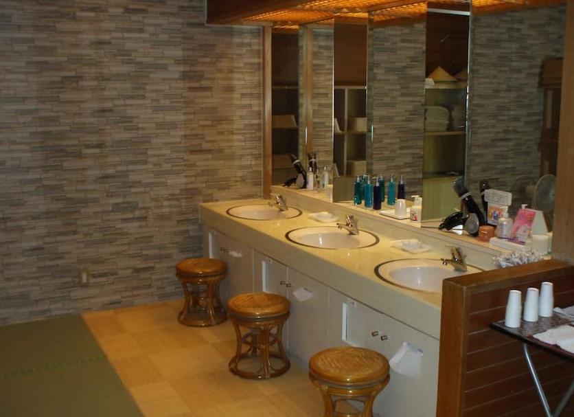 Bathroom Photo