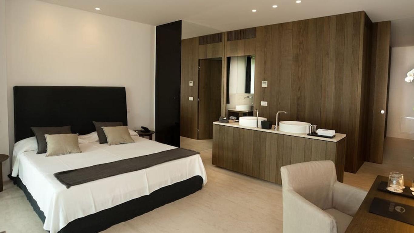 Hotel Mediterraneo Suite&Residence