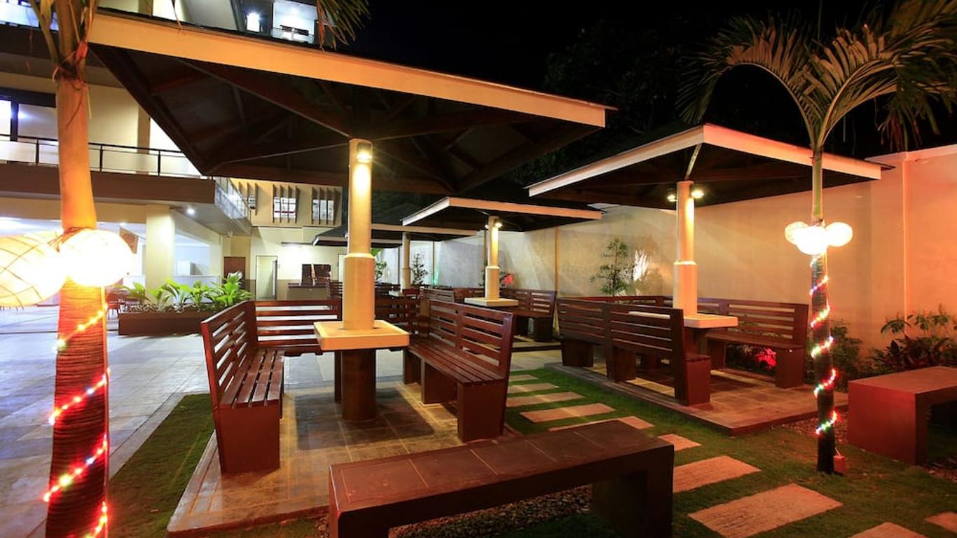 Palmbeach Resort & Spa