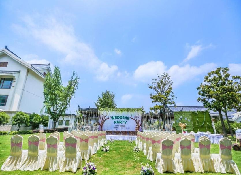 Banquet hall Photo