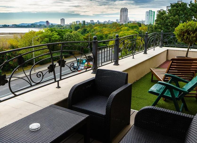 Balcony Photo