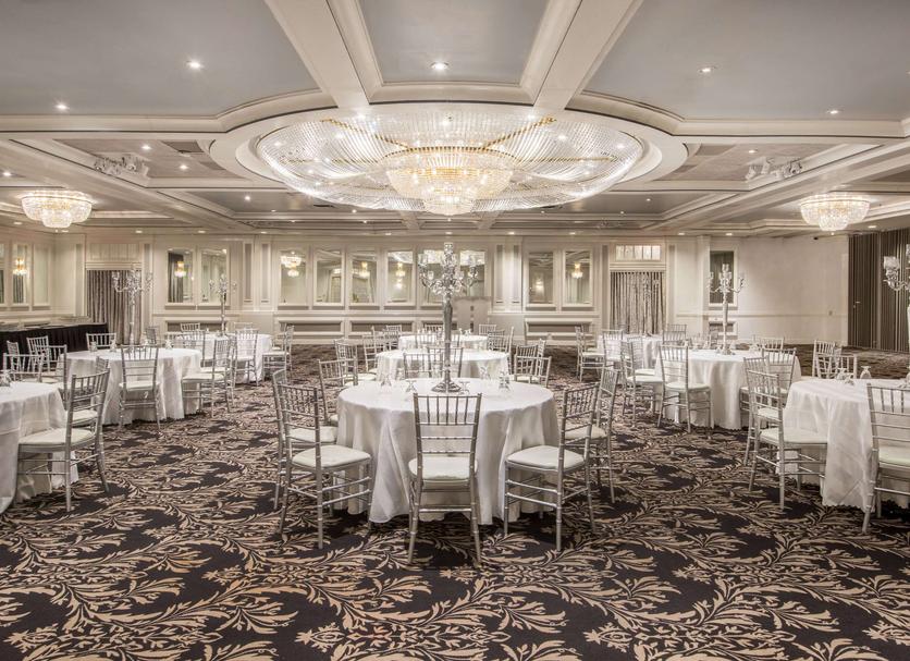 Banquet hall Photo