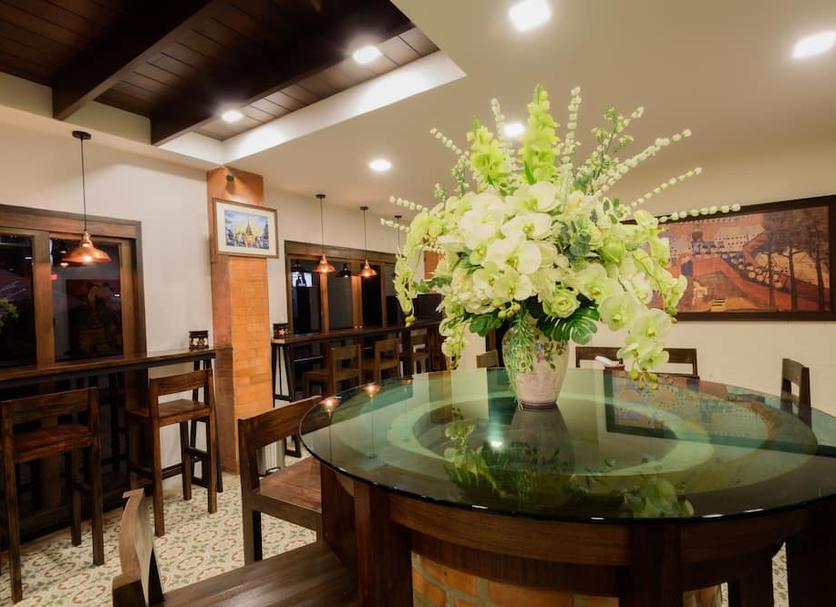 Dining room Photo