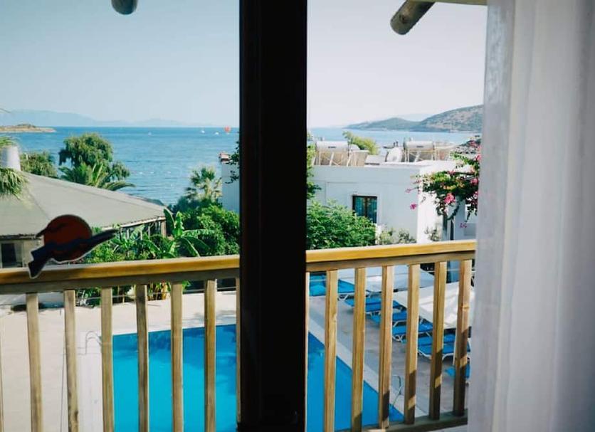 Balcony Photo