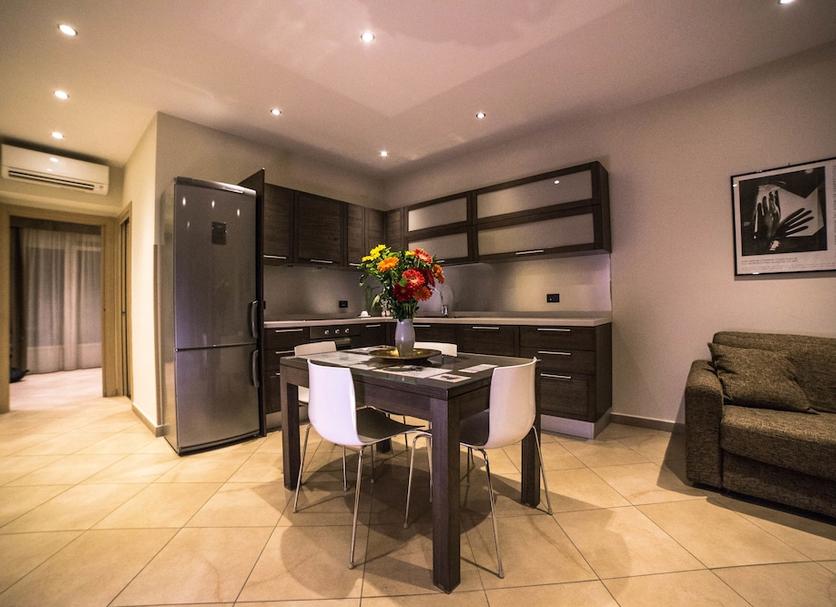 Dining room Photo