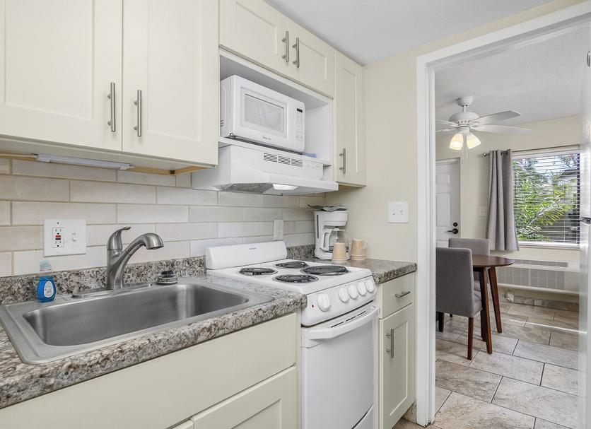 Kitchen Photo