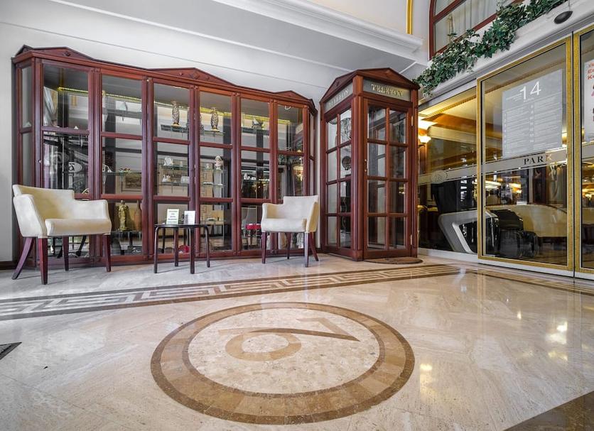 Lobby Photo