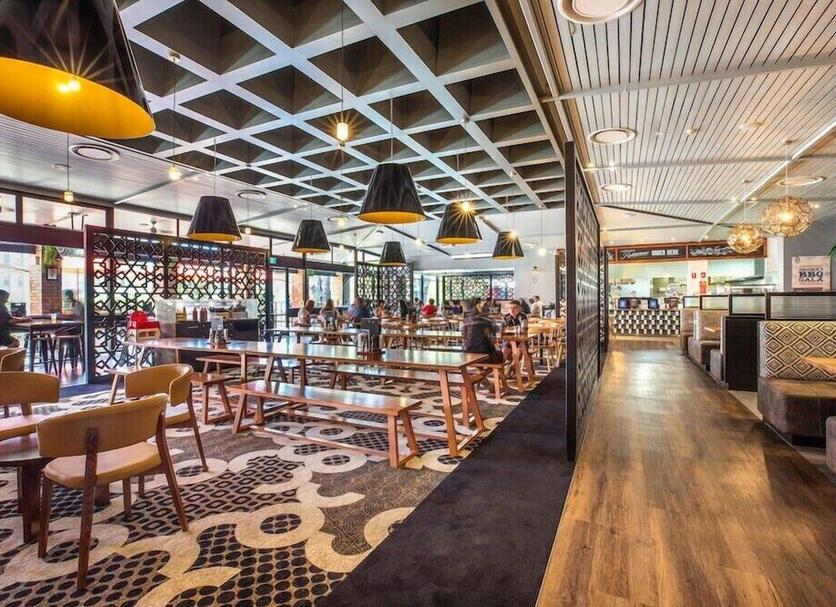 Bar Photo