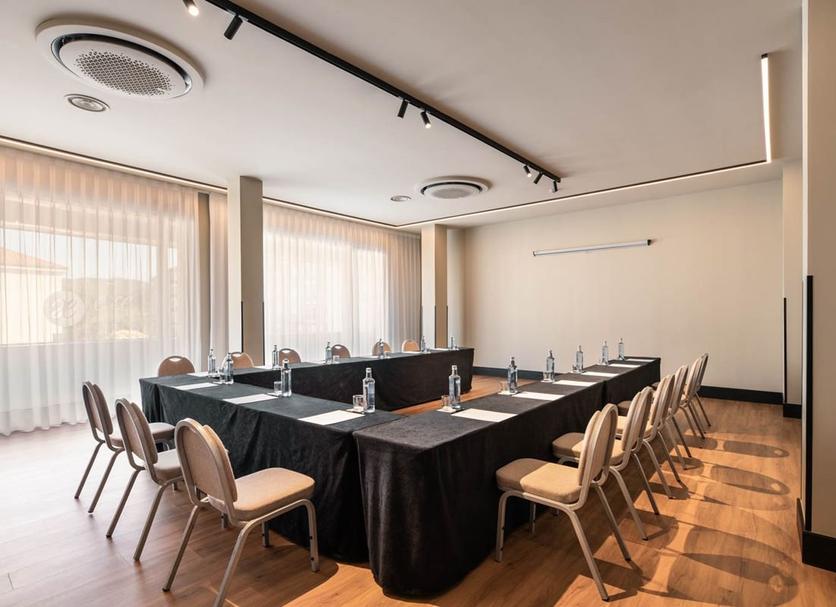 Conference room Photo