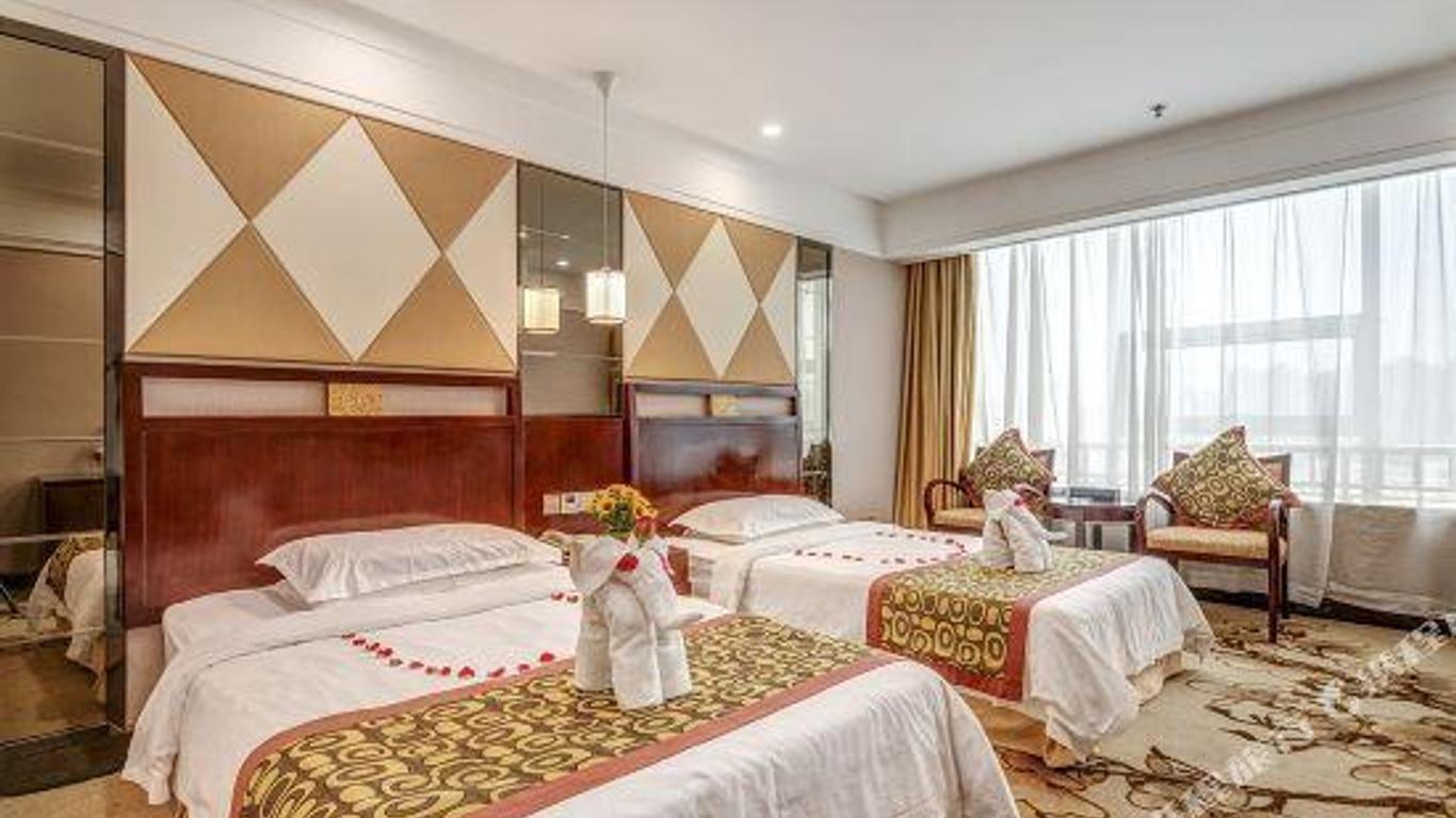 The Grand Tower International Hotel