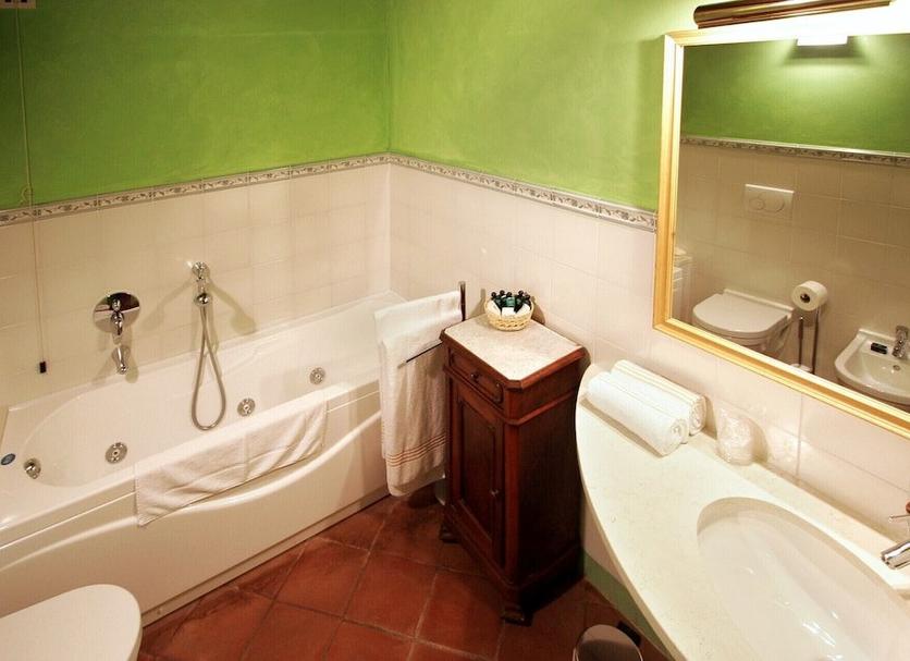 Bathroom Photo