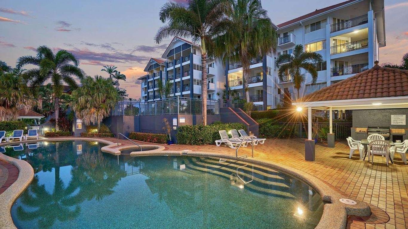 North Cove Waterfront Suites