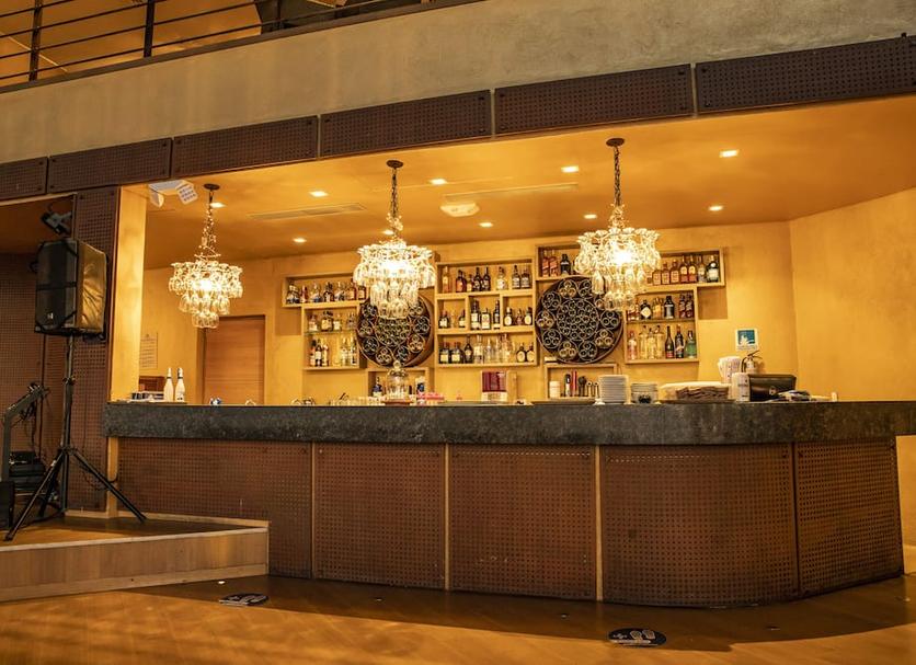 Bar Photo