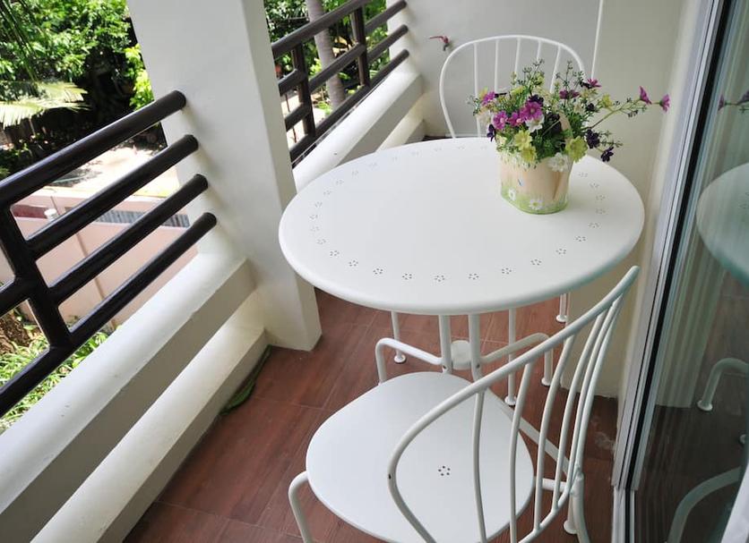 Balcony Photo