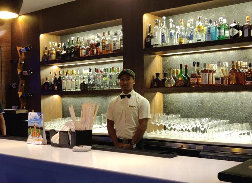 Bar Photo