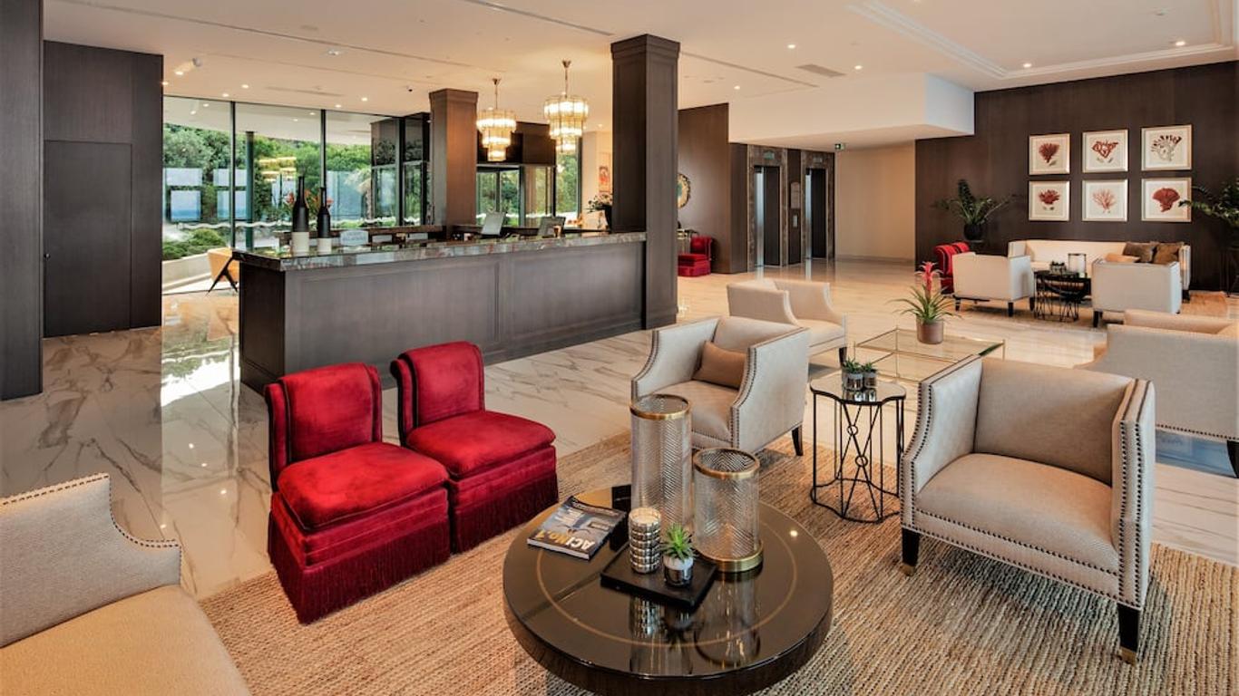 Royal Palm Hotel