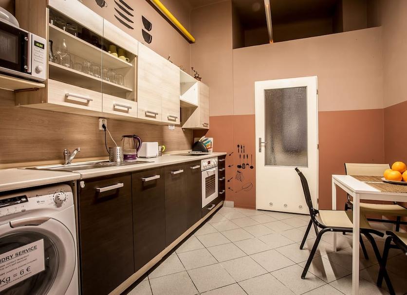 Kitchen Photo