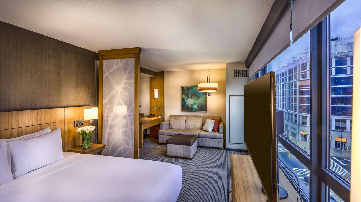 Hyatt Place Baltimore Inner Harbor
