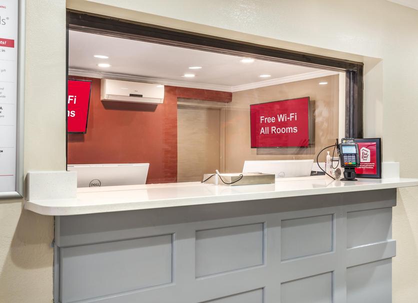 Front desk Photo