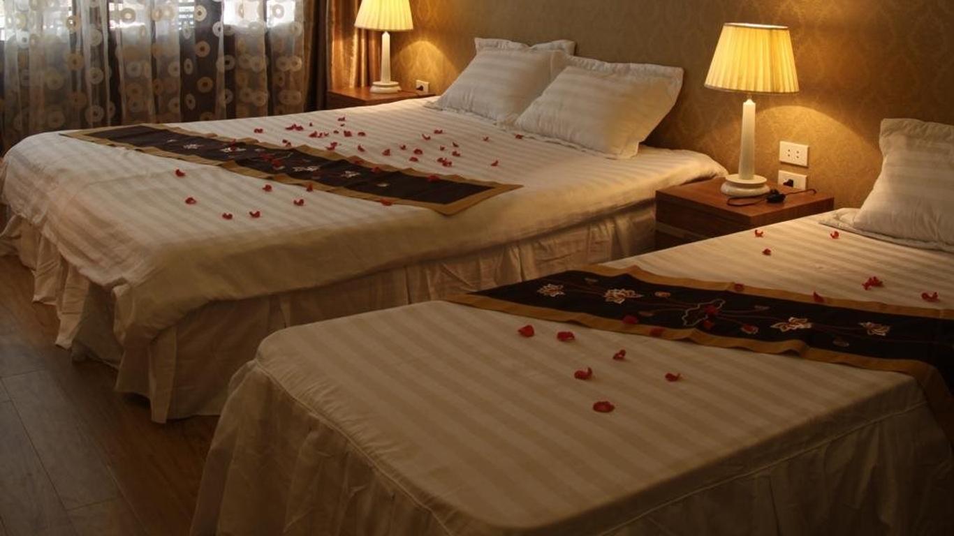 Real Hanoi Hotel