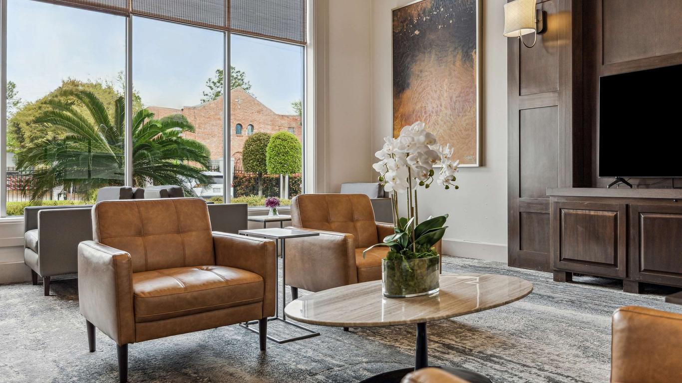 Best Western Plus Downtown Inn & Suites