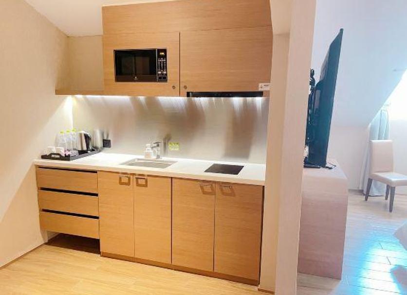 Kitchen Photo