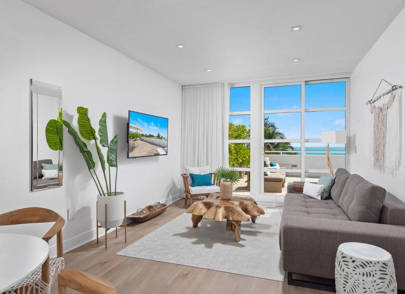Living room Photo