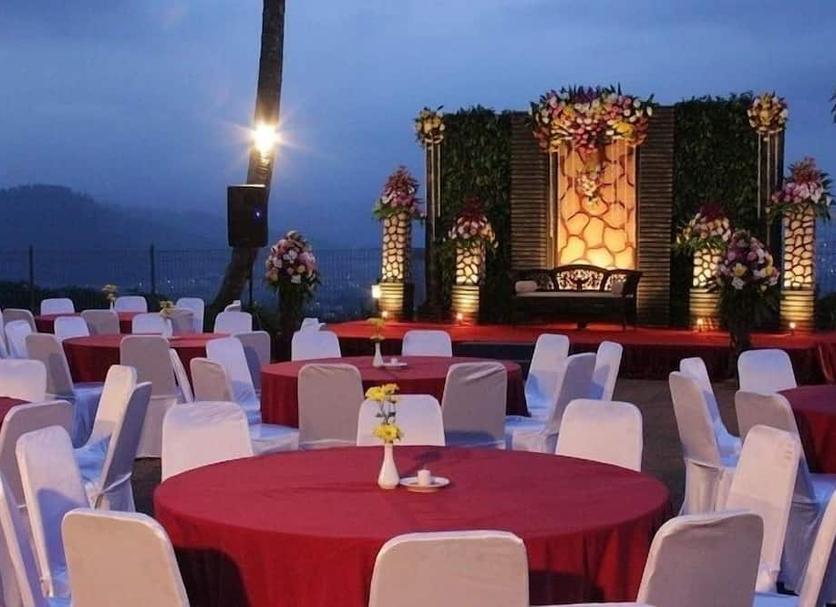 Banquet hall Photo