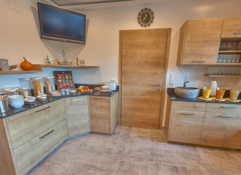 Kitchen Photo