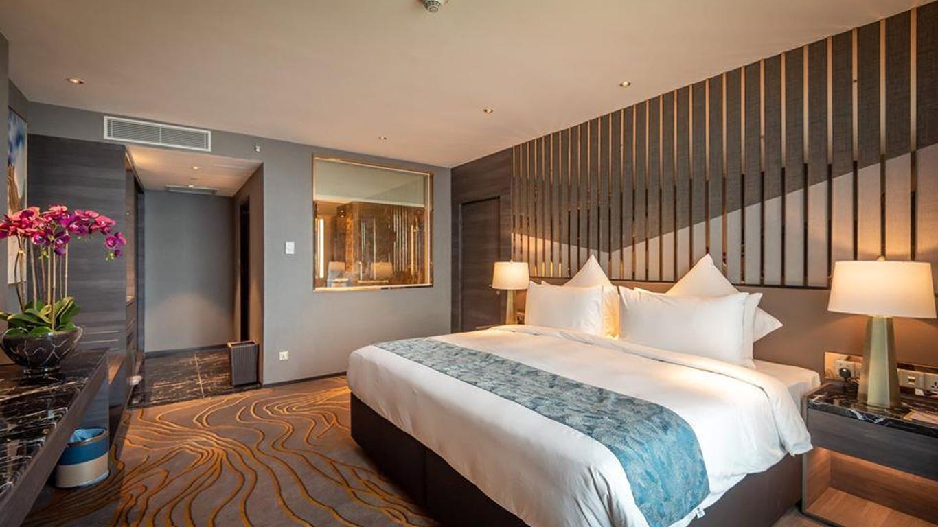 Ames Hotel