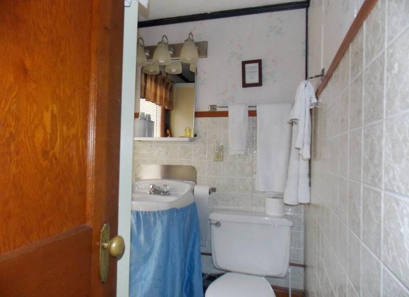 Bathroom Photo