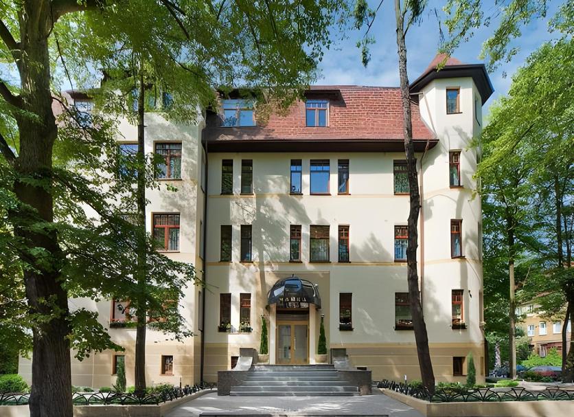 Building Photo