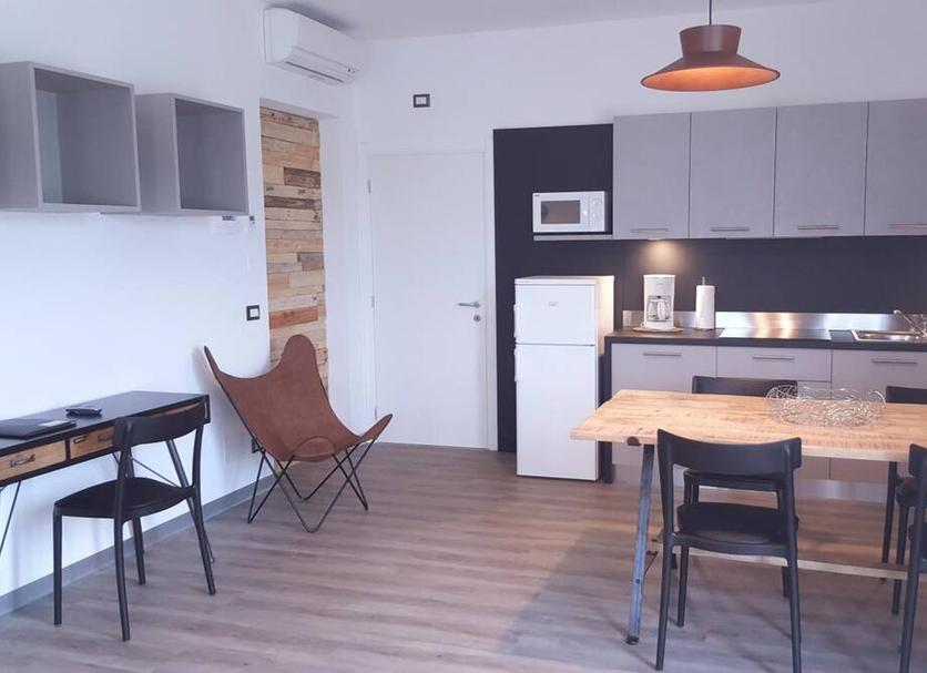 Kitchen Photo
