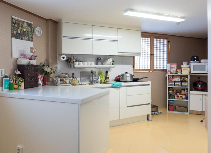 Kitchen Photo