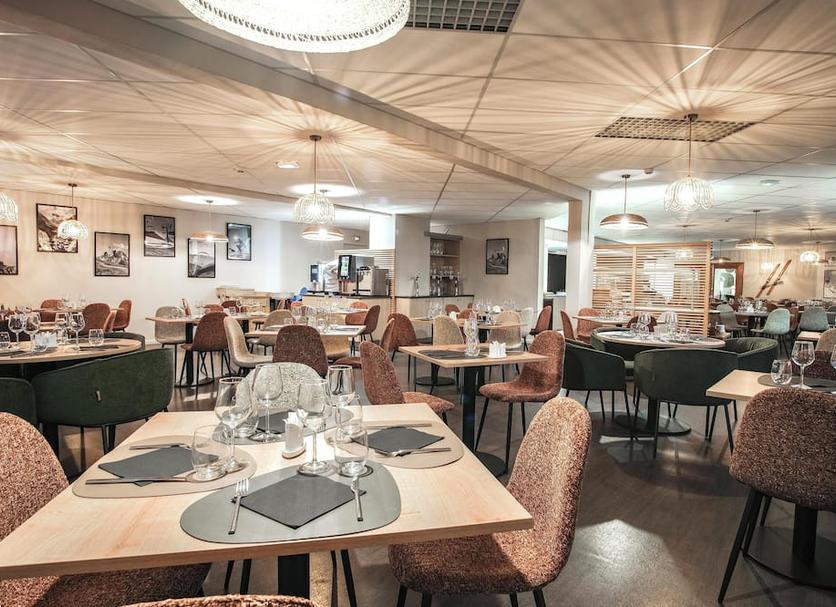 Restaurant Photo