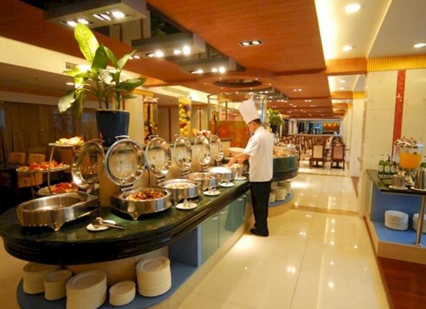 Buffet Photo