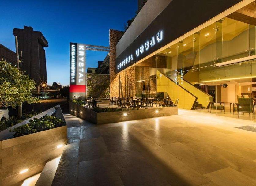 Hotel entrance Photo