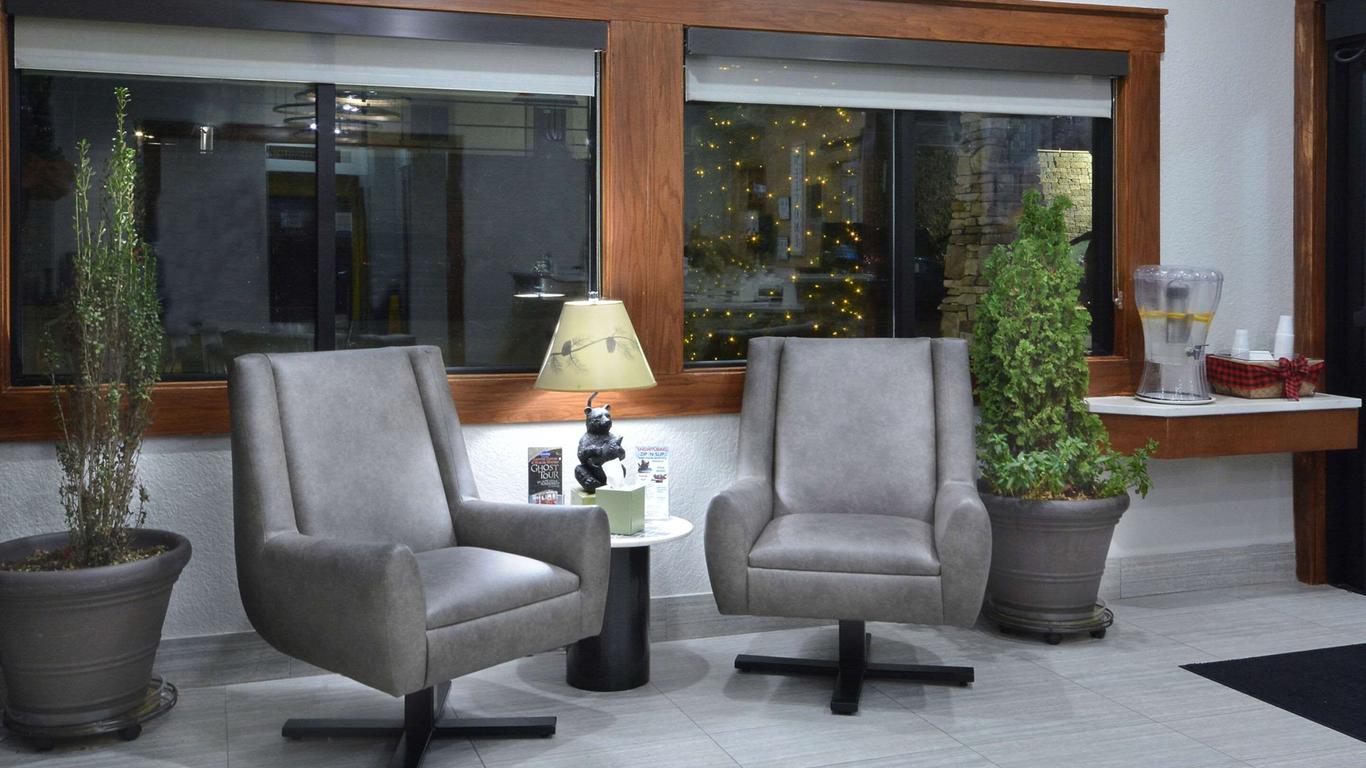 Brookstone Lodge near Biltmore Village, Ascend Hotel Collection