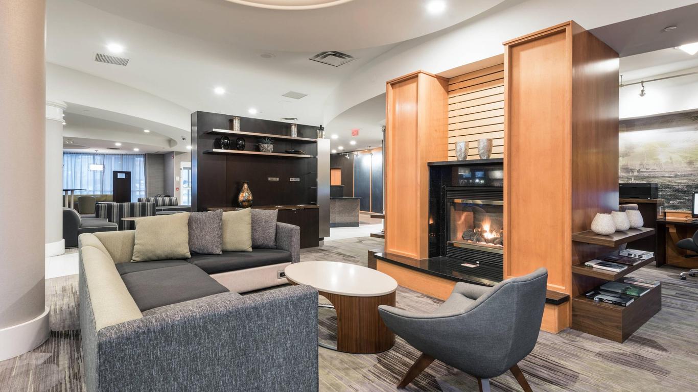 Courtyard by Marriott Toronto Vaughan