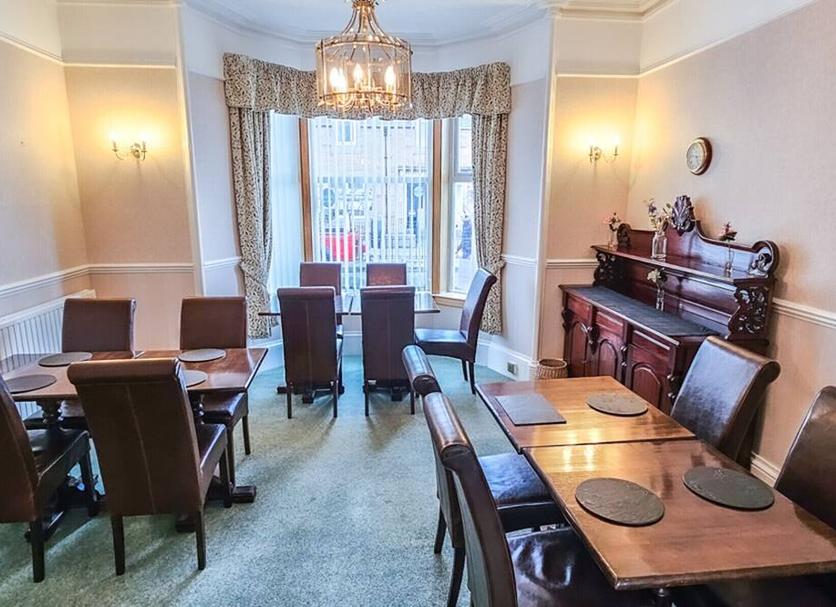 Restaurant Photo