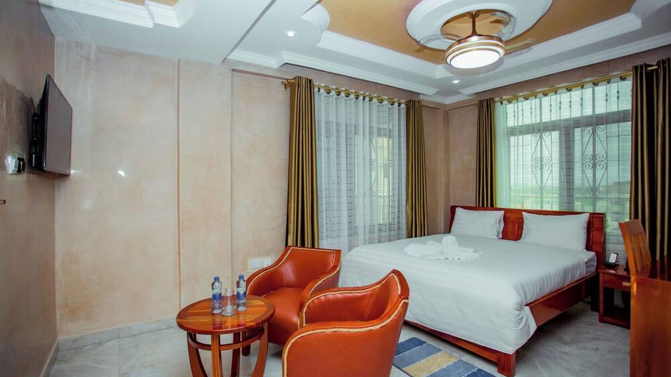 Silver Paradise Hotel