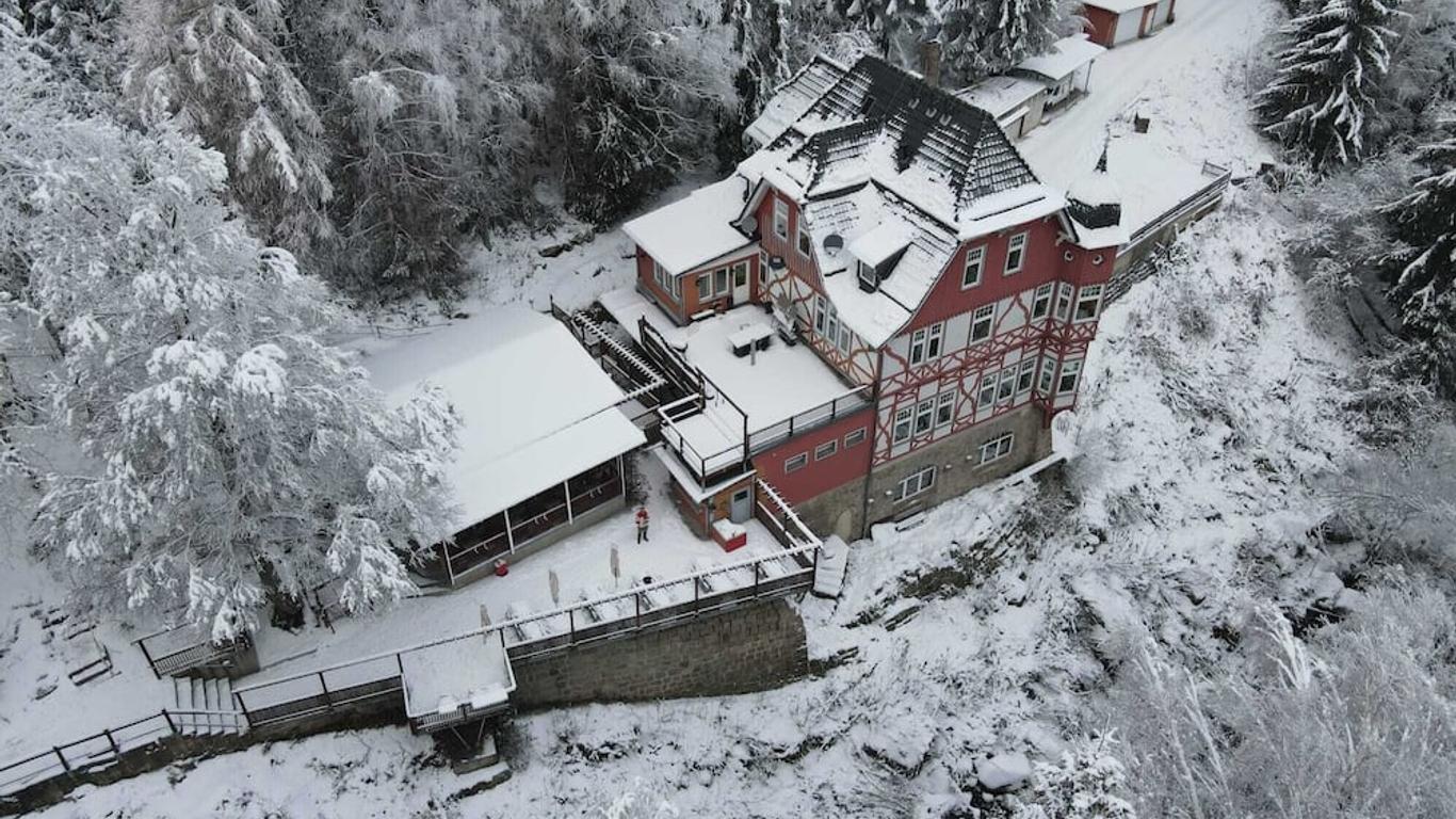Waldgasthaus & Berghotel Steinerne Renne