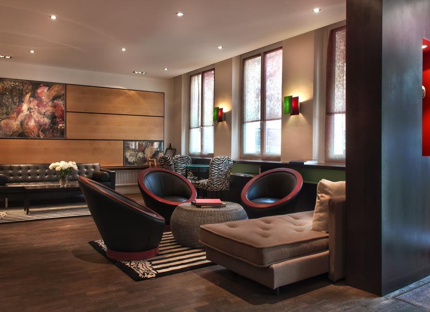 Lounge Photo