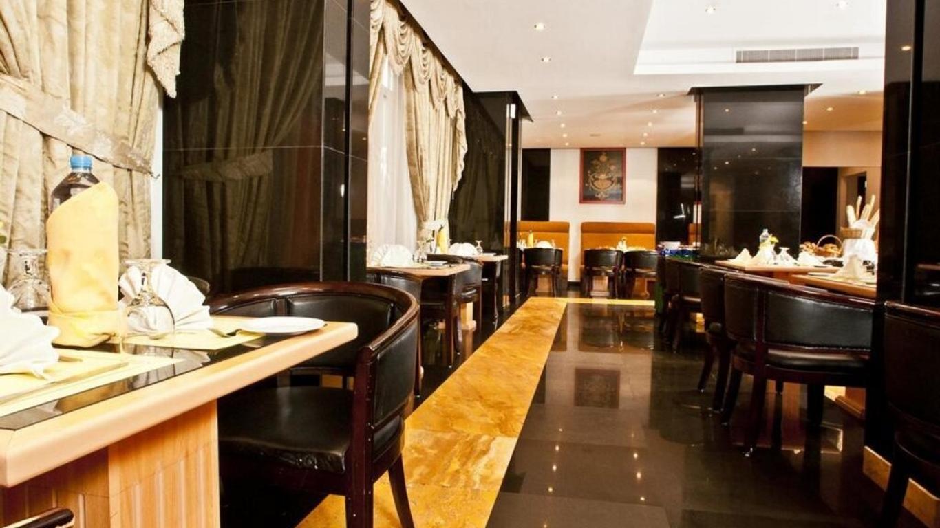 Safeer Continental Hotel