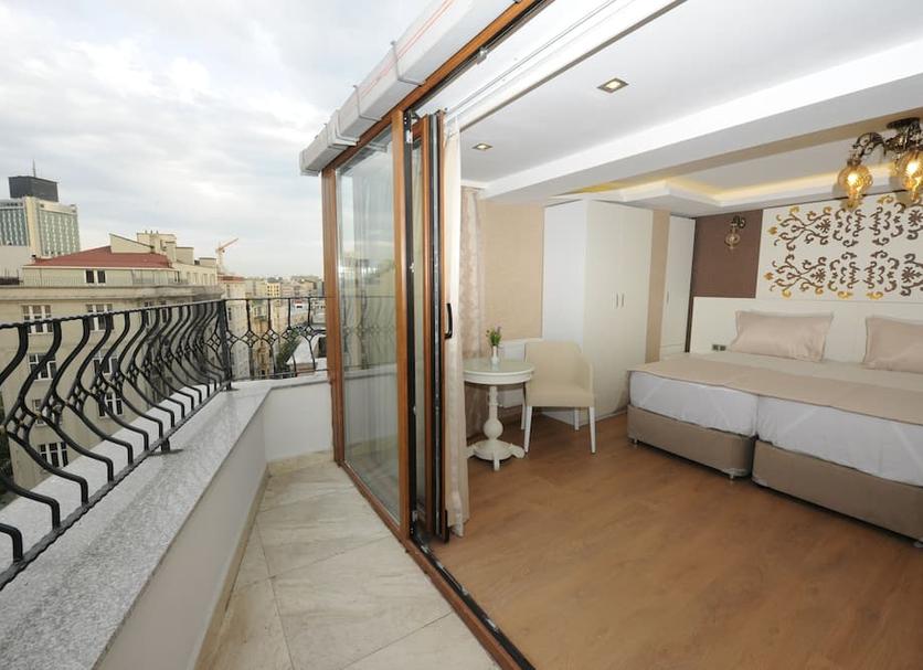 Balcony Photo