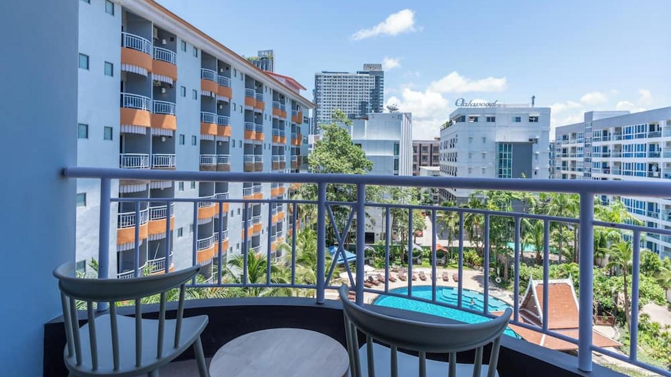 Heeton Concept Hotel Pattaya by Compass Hospitality