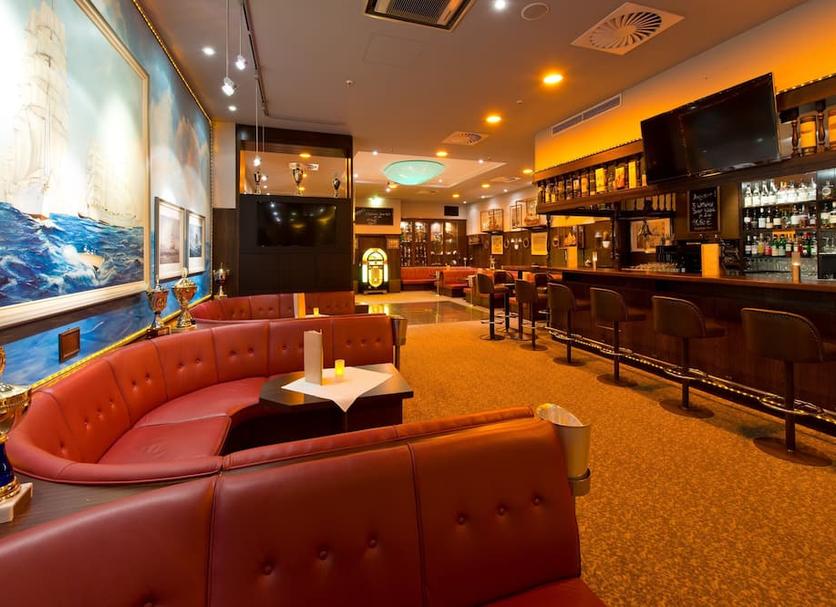 Bar Photo