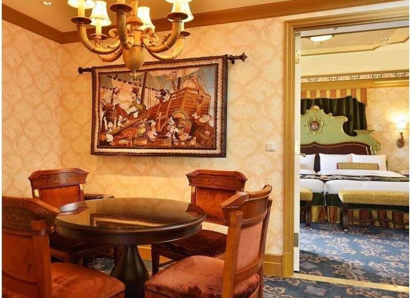 Dining room Photo