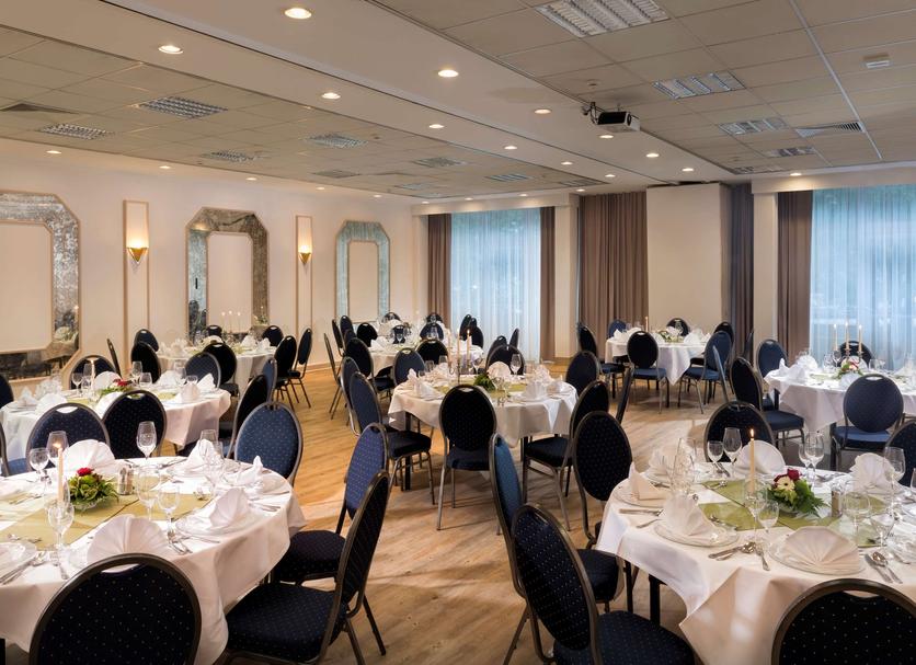 Banquet hall Photo
